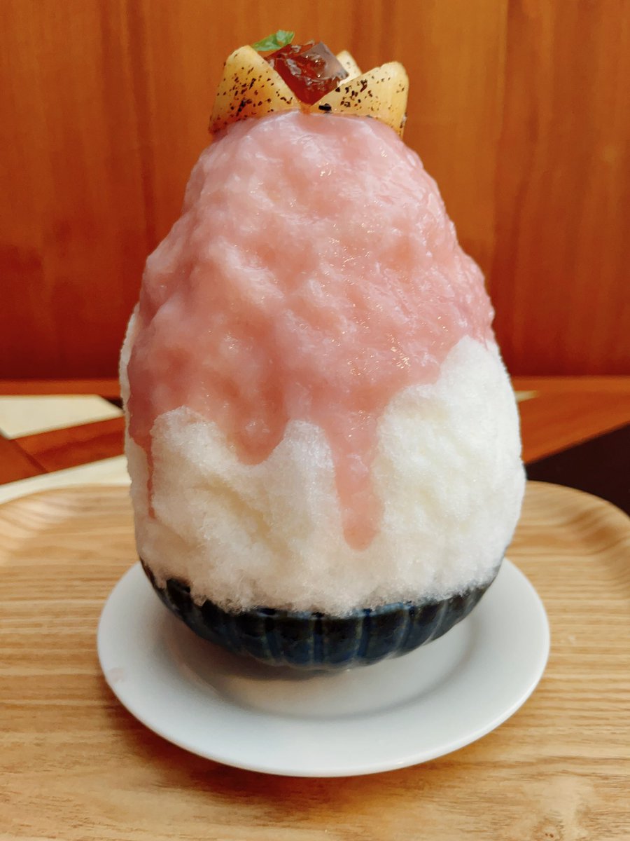 kamenickkk0223's tweet photo. 7/10ぶりのかき氷😂暑くなってから全然食べれてなかったのもあって激うま！！
白桃とマスカルポーネ@#brewedbase https://t.co/1fQVkAVDs4