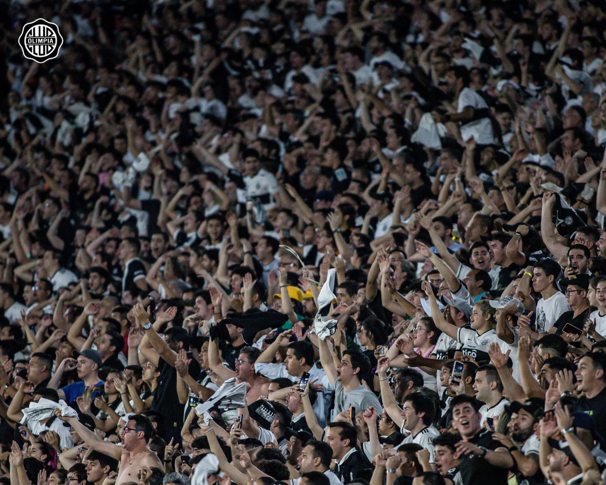 elClubOlimpia's tweet photo. Jueves 31/08.

El Defensores.

Noventa minutos.

Nuestra gente, nuestro escudo, nuestra historia.

¡Todos juntos! 👊🏻

#OlimpiaMiOrgullo ⚪️⚫️⚪️ https://t.co/8fdp7FMOcP