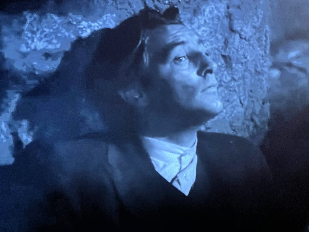Condimentgrrl's tweet photo. I couldn’t resist that look  #TCMParty #RachelAndTheStranger https://t.co/oLBZd3aa4K