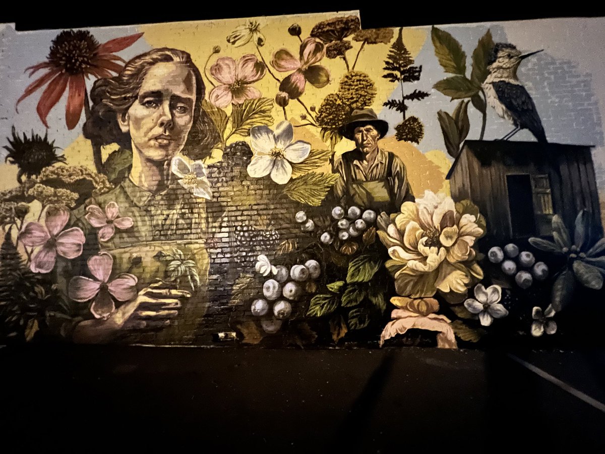 At night 🫶🏻

The glare will be fixed after I apply the sealant