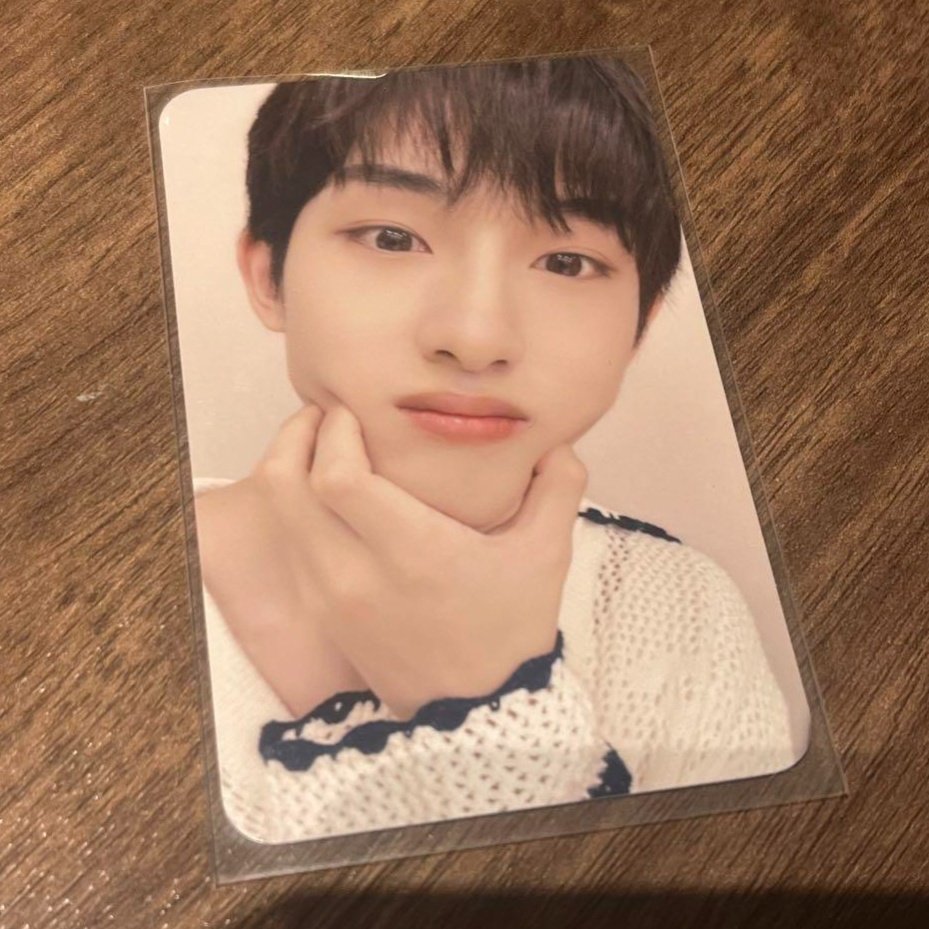 soonyunqi's tweet photo. bro.. is it soft..? https://t.co/KrNkMUDEjI