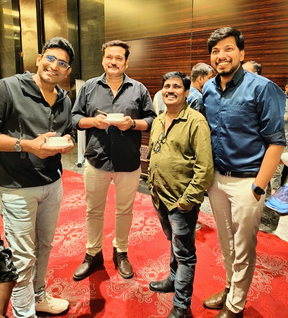 RameshCDirector's tweet photo. Celebration

@aryansanman
@rameshchoudhary
@rameshdchoudhary
@rkfilm
@rameshchoudhari https://t.co/Y6eUGu3F5R
