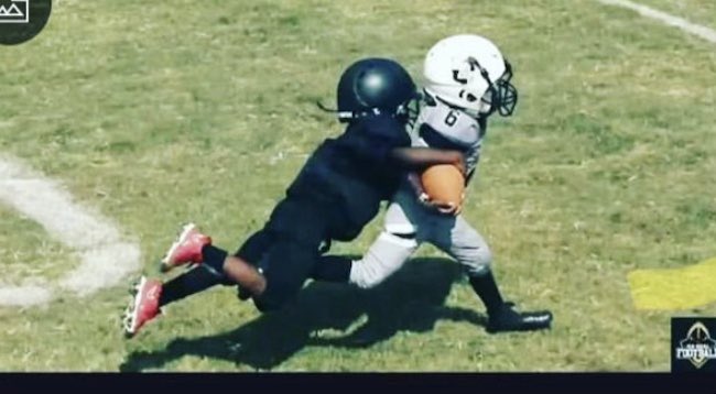 IykykMsa's tweet image. He love this shit #threemode