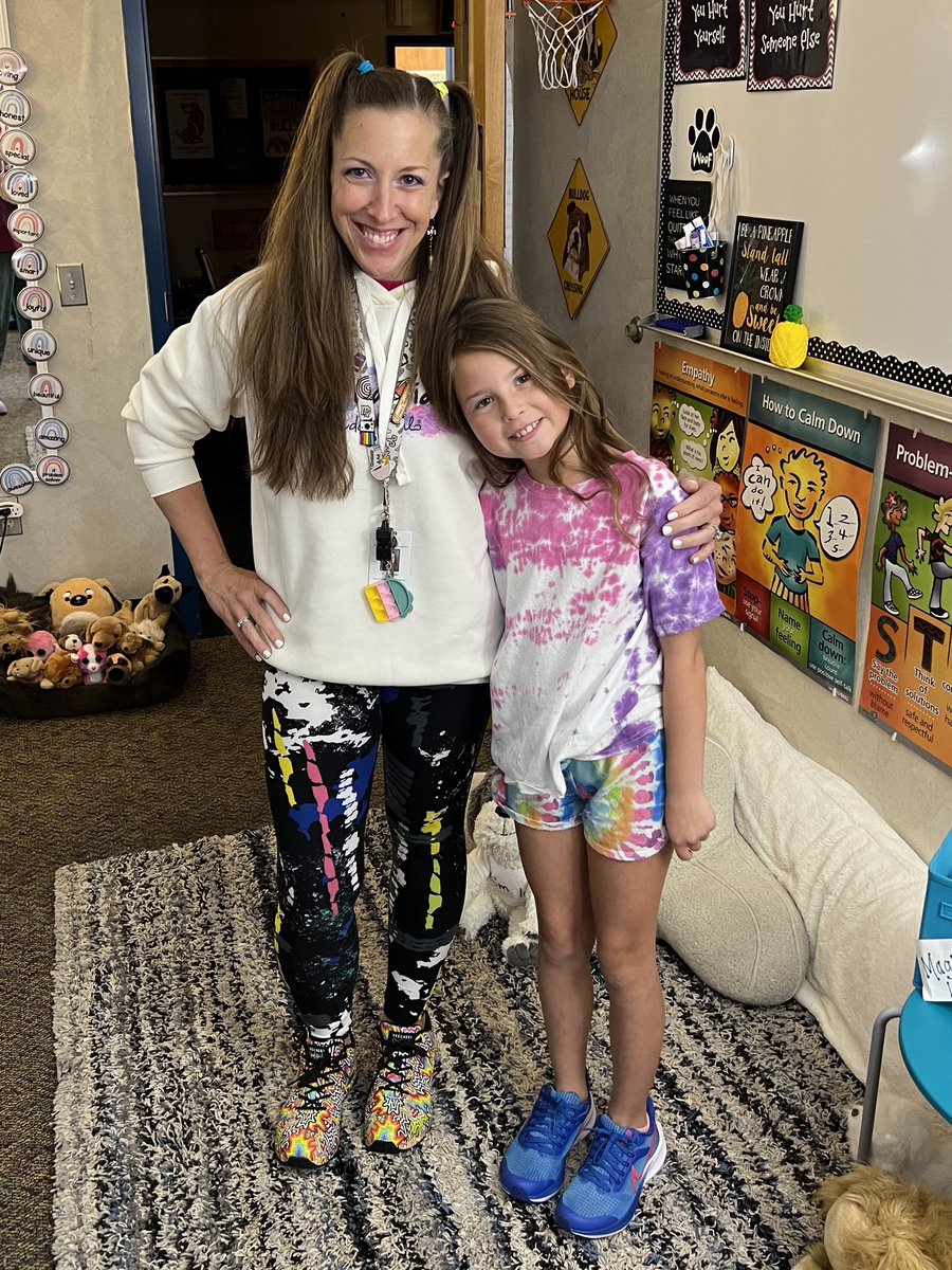 MrsLoucksWY_ART's tweet photo. Additional “Colorful CRAZY ART TEACHERS” reporting for duty!  I love a good spirit day like the rest — but the adorable attire these two sported made my ART heART melt!  #wyasd #wyproud #awesomeitswhatwedo #crayartteachwy https://t.co/ZvMbpD05D6