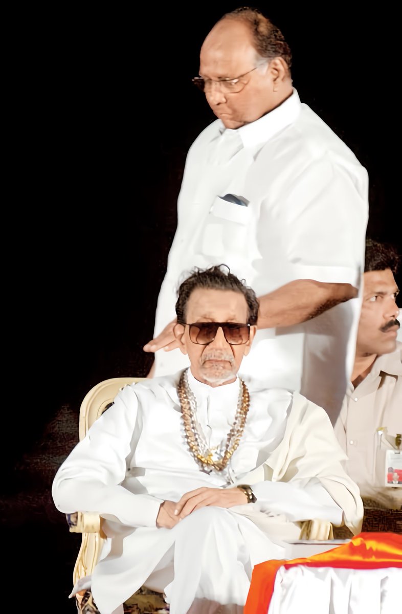 DhanubhauX's tweet photo. मित्रा उद्धवच्यापाठीशी मी सह्याद्रीसारखा उभा आहे चिंता नसावी. ✊🏻

#राजकारणातील_राजा_माण���ं 🔥 https://t.co/zbIMLVuQoB