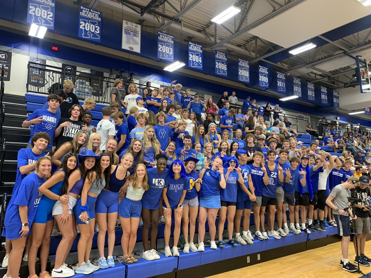 ryanhogue24's tweet photo. Great Turnout Tonight for the Home Volleyball Opener for the Lady Bearcats. Thank You Bearcat Nation!  One of the biggest Rowdie sections in several years for Volleyball!  LOVE IT! @KHSRowdies @KearneyBearcats https://t.co/euv82Mx4tS