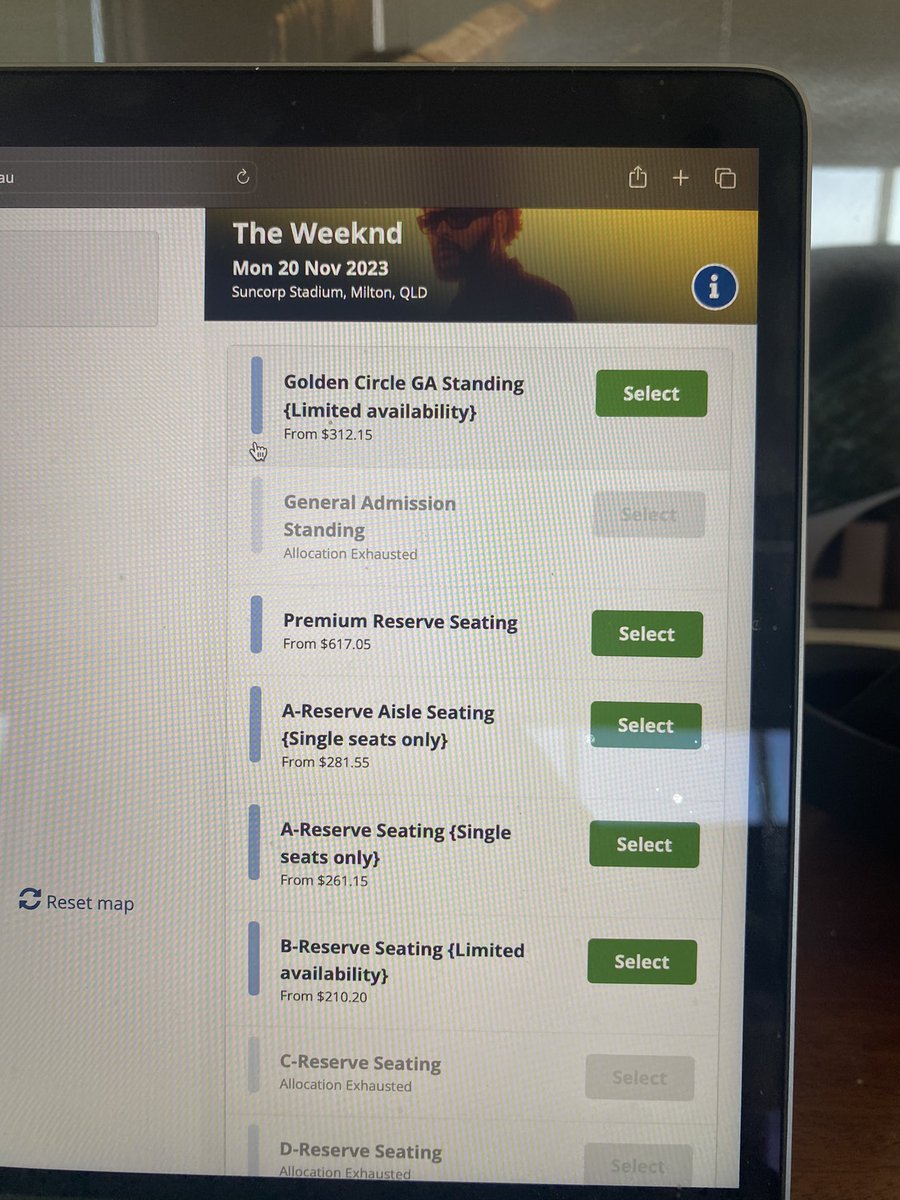 itshadae's tweet photo. Been waiting for 3 hours, it says all of these are available but doesn’t even let you select one ticket LOL fix your stupid website or at least let us know which reserves are available to save us all from waiting 😭😭 #theweeknd @Ticketek_AU https://t.co/M74zXqoNqB