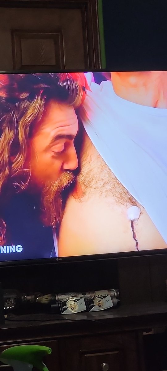 Skabillygirl's tweet photo. The internet is forever #goodmythicalevening @Mythical https://t.co/881hylQTuT