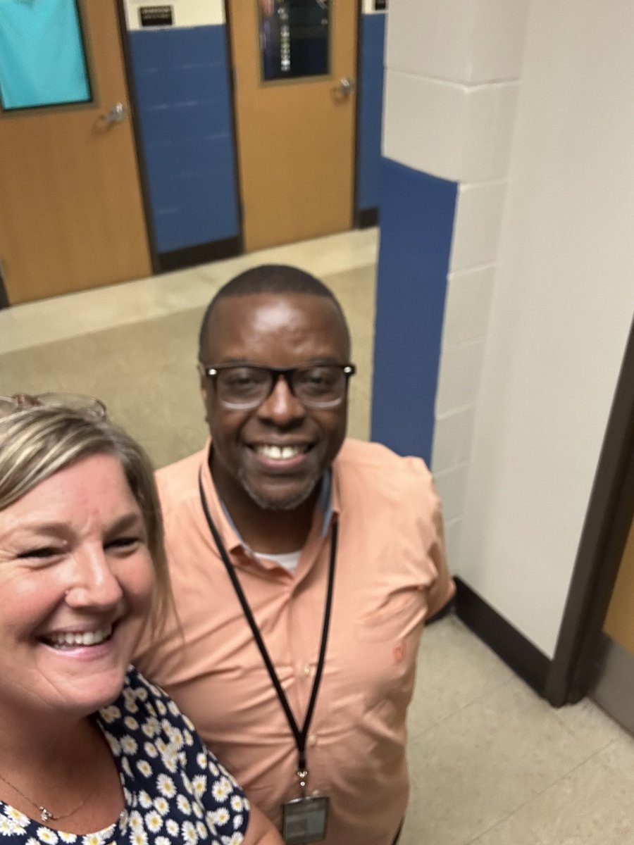 lpr63001's tweet photo. Learning is better with a buddy!  Loved watching our hearing friends use ASL to ensure no friend is left behind!  #WatchUsWork 
@AleesiaLJohnson @LelaSimmons19 https://t.co/g8N5kwEdcu