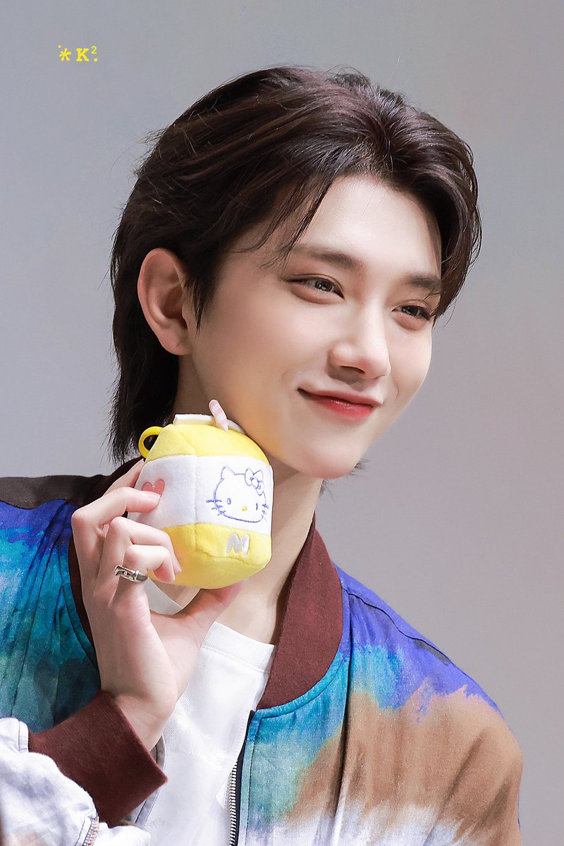 K2_1230_'s tweet photo. 230507 ₍ ◠⤙◠ ₎ 

#세븐틴 #seventeen
#조슈아 #joshua 

HD 🔗：https://t.co/onys8pUgqs https://t.co/jYbG6xGW3J