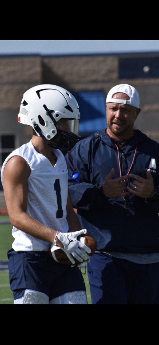 LakinJace's tweet photo. Give to them nothing but take from them EVERYTHING !#W1N #beatDC #newera @CarterWhitson https://t.co/ecdVHsjyya