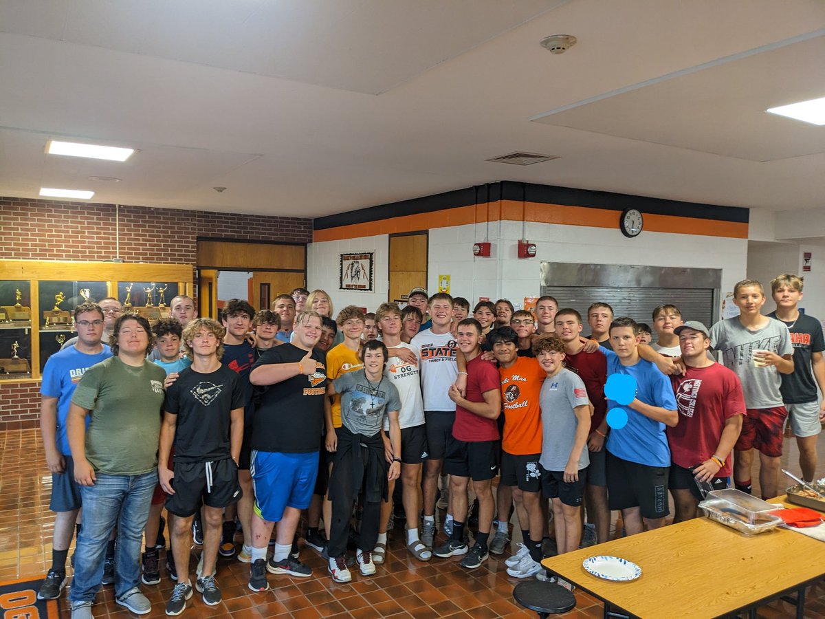 OgallalaFB's tweet photo. Week 3 🧰 Winner-
@Harry7Caskey
#ImpactPlayer
#FightOn
#LCT
#PrairiePlaymaker https://t.co/sT14fc9G7Z