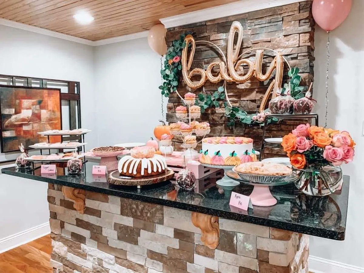 catchmyparty's tweet photo. Take a look at this beautiful fall pumpkin baby shower! Love the cookies! https://t.co/MSKFIvQkE6  #catchmyparty #partyideas #pumpkin #fall #fallparty #fallbabyshower #pumpkinparty #pumpkinbabyshower https://t.co/JiSR158qdx