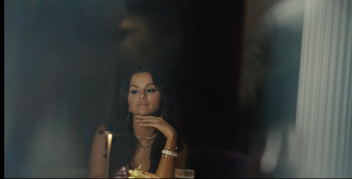 PopBase's tweet photo. Selena Gomez in the music video for ‘Single Soon.’ https://t.co/limCvfJo3u