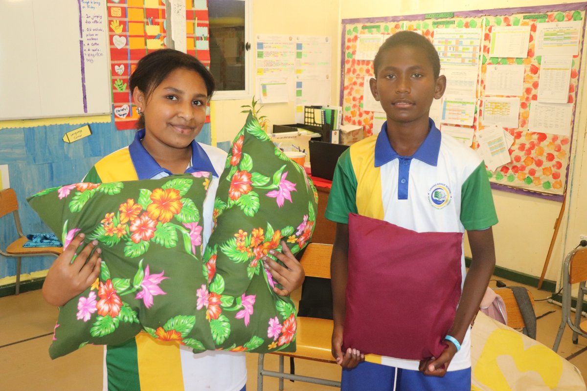 LaharaAvenue's tweet photo. Pre-Independence Day Program with the theme "Featuring PNG History and Creative Life Skills." Grade 6 pillow & soap flower baskets making.
#TeamLAS
#PNGIndependenceCelebration
#PillowMaking
#SoapFlowerBaskets
#Week6 #Term3 https://t.co/FHYqMBaTek
