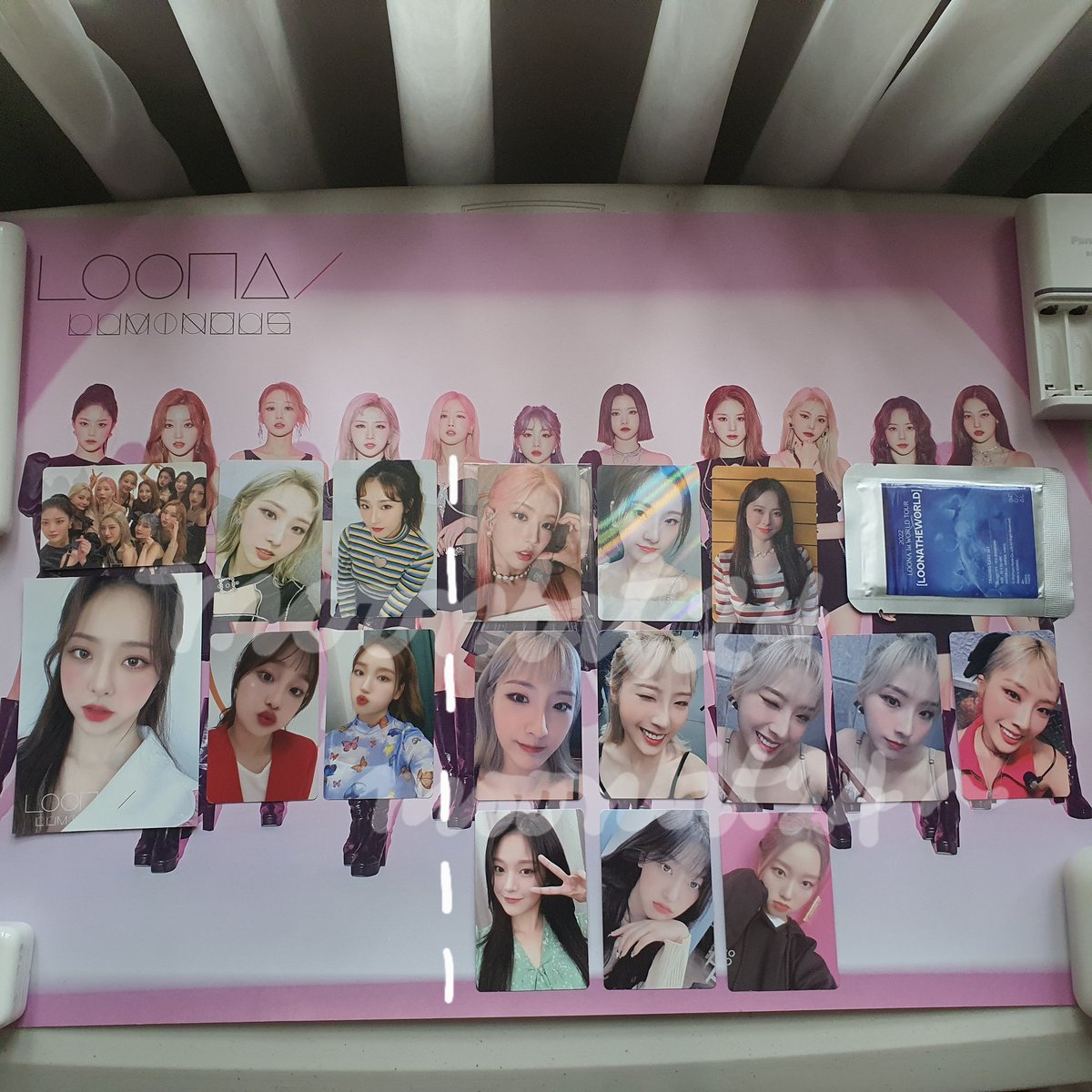 moonbit24's tweet photo. wts loona ph prio set takers
luminous pc POB postcard poster
hula hoop pc
sumpack 22 POB
loonaverse:from tc vip bracelet pc
loonatheworld in seoul moon lamp pc tc set

hyunjin haseul vivi kim lip choerry chuu gowon artms odd eye circle oec loossemble https://t.co/AuxtgiAMfH
