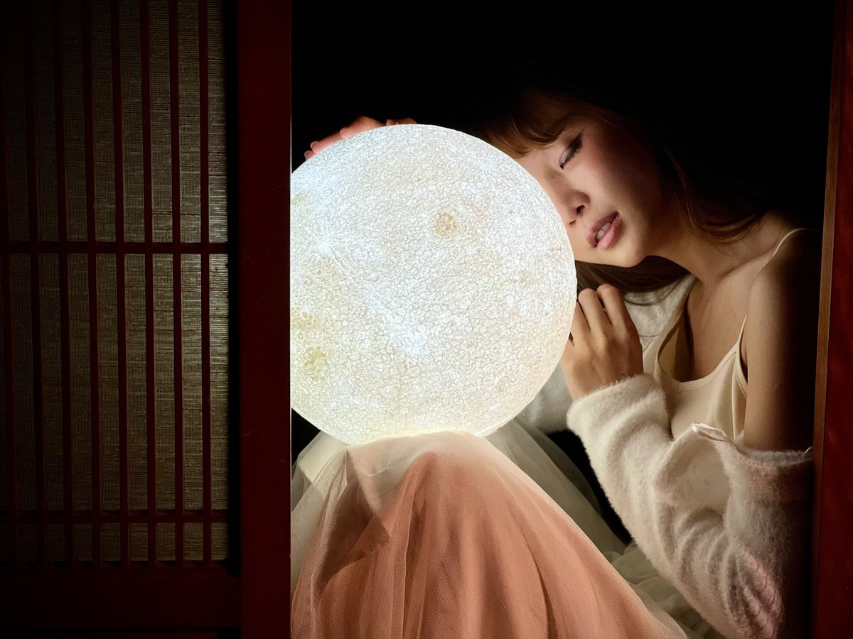 Novafly's tweet photo. [MoonLight]C3 x Nova https://t.co/LpBQS2CzWw