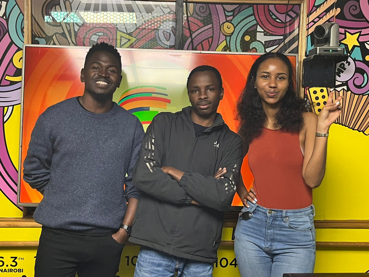 j_achimba's tweet image. Handwritten prescriptions from doctors to pharmacist are the first and most common form of end to end encryption 😅

I had an awesome time @NationFmKE with @brian_aseli &amp;amp; @MariamBishar on #Morningfix on fintech solutions for creatives and how @mypaydapp is changing the 🎮#GetPayd