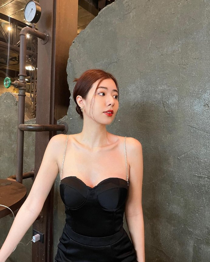 Khemika_26's tweet photo. อย่ามาเล่นกับไฟ #MaskGirl  #เชียงใหม่นัดเจอ #หาเพื่อนทานข้าว #หาเพื่อนดูหนัง #หาเพื่อนเที่ยว #มาตาลดา #MissGrandThailand2023 #หาคนดูแล #หาหวานใจ  #ทักษิณกลับไทย #ข่าวการเมือง #พรรคก้าวไกล #ข่าววันนี้ #เหงา https://t.co/hc79rwz2xM