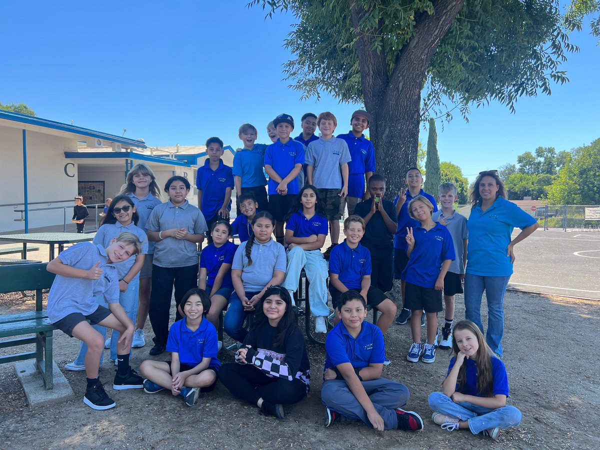 Class 2024 and their incredible leaders on the first day of school! #laderastarsacademy🌟💙 #cvusdforward