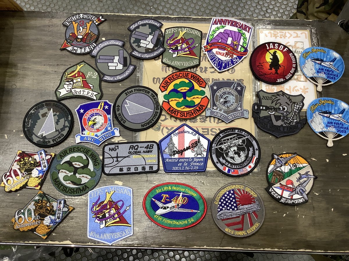 sakura47047138's tweet photo. ＃陸上自衛隊　＃広報センター　＃りっくんランド
＃松島基地航空祭  ＃ワッペン　入荷しました♪
販売は日曜日からです❗️予約販売はしていません。
各2枚の販売です。次回の入荷未定
日曜日　お待ちしております♪
#ARMYSHOP  SAKURA https://t.co/1TOtVzMxbS