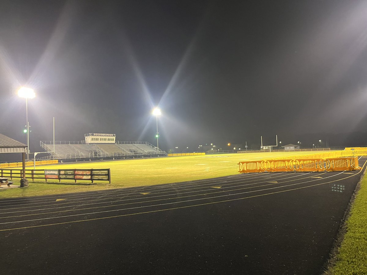 FAIRDALE BULLDOGS tweet media