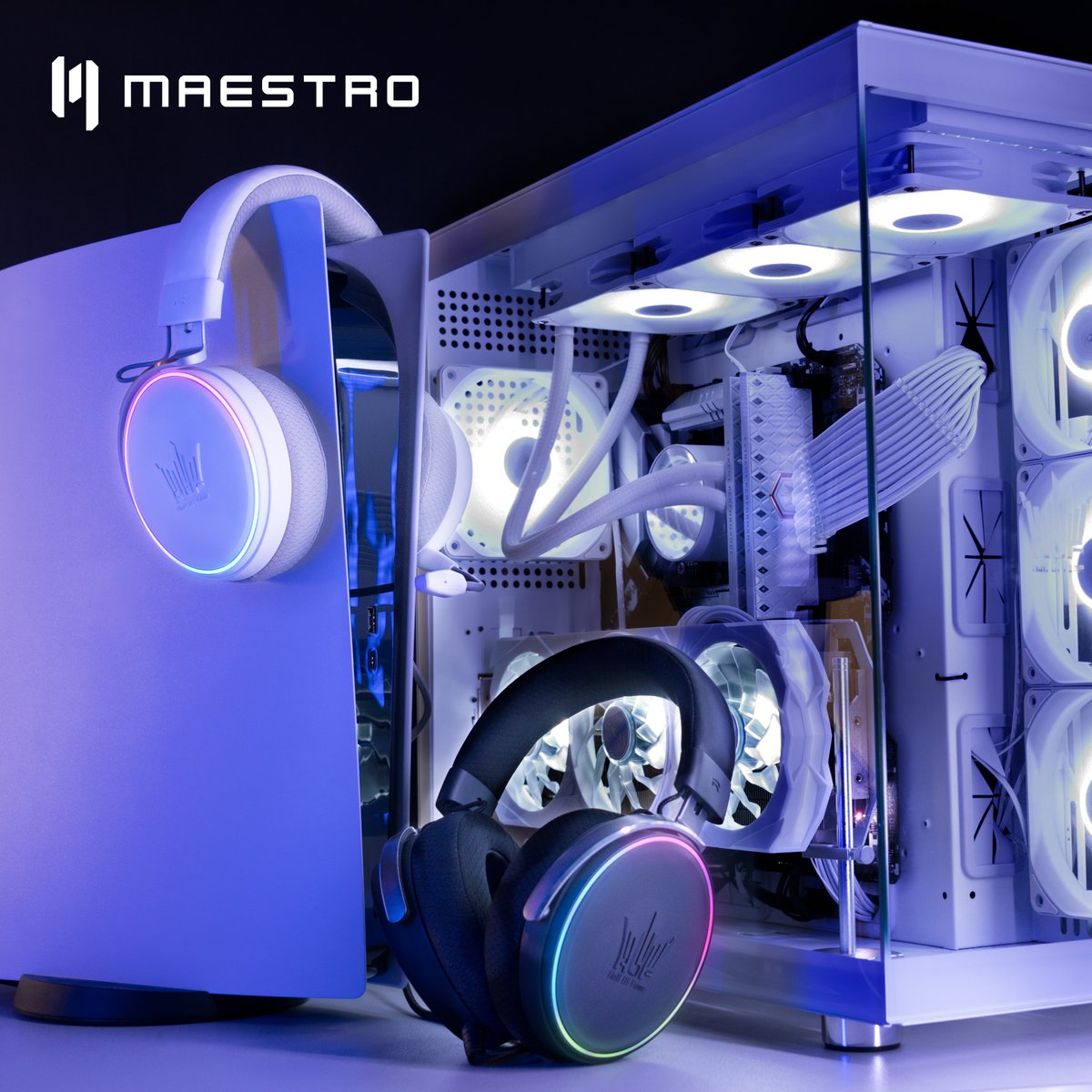 GALAXHQ's tweet photo. Black or White? Console or PC? No problem!
Maestro has you covered.
#HallOfFame #HOF #GALAX #GALAXgaming #pcgaming #PC #TacticalSeries #MaestroSeries #GamingHeadset #OnlyForPerformance https://t.co/HXKERnOokb