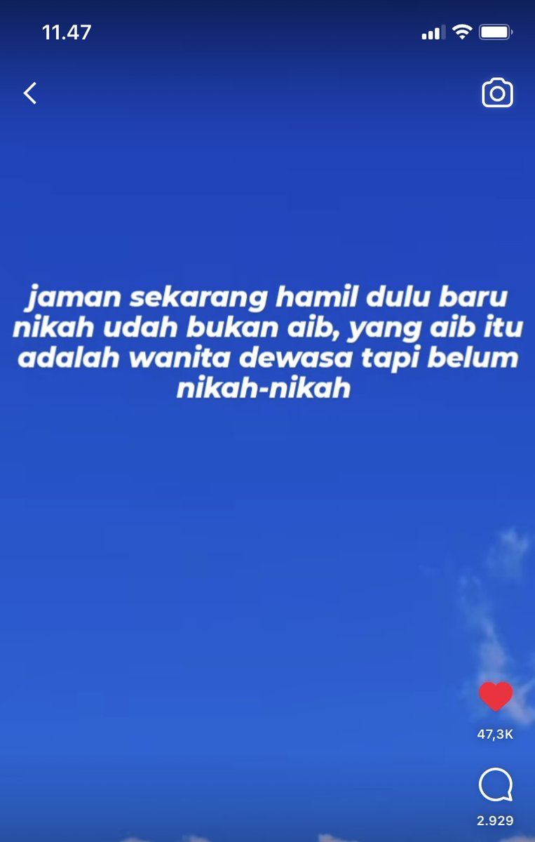 flofloraa's tweet photo. “Kok blm nikah2 sih?” 🙂 https://t.co/nxwvMcJq4S