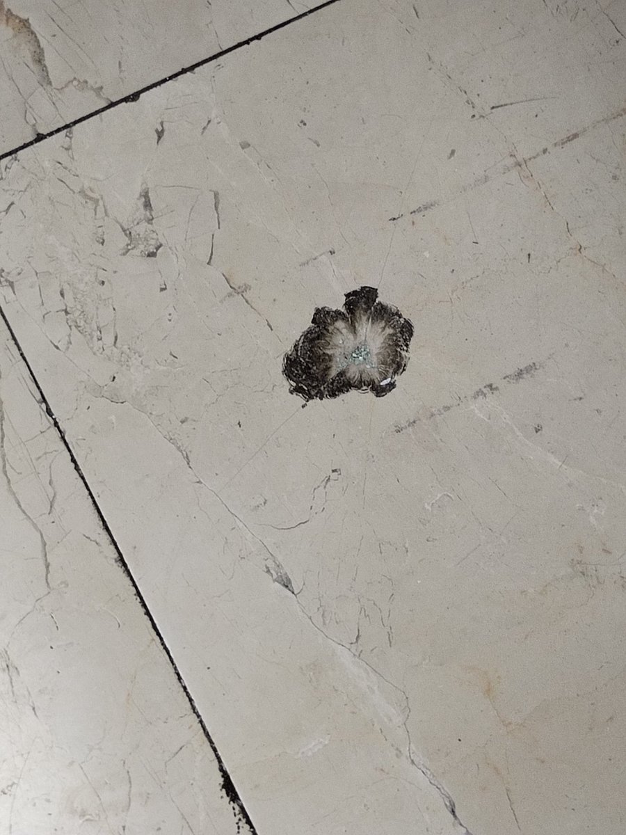 estefygatez's tweet photo. La rotación de masto me tiene encontrando nódulos espiculados en todos lados, como en el piso, por ejemplo. https://t.co/90c4nBLUT6