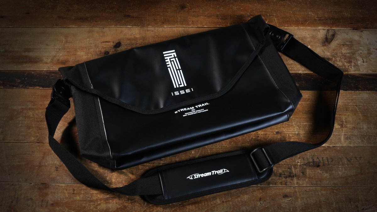 送料込み】一誠 StreamTrail×issei ショルダーバッグ270 一誠 issei