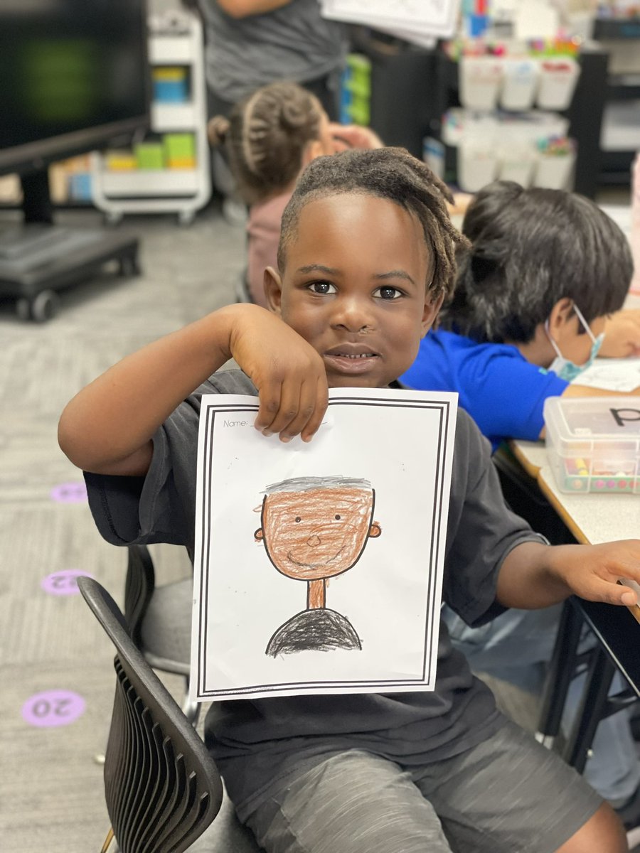 Is there anything more adorable than Kindergarten self portraits … ??? 
☺️😃😊🙂😌
So impressed with these Ks and their eye for detail + the way that they used mirrors to look at their features and capture their likeness. <a href="/judsonandbrown/">Judson & Brown Elementary</a> <a href="/RedlandsUSD/">Redlands USD</a> <a href="/RedlandsUSDSupt/">Juan J. Cabral</a>