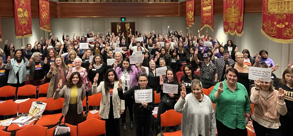 VicUnions's tweet photo. We say yes to targeted sanctions on the Myanmar Junta! #NoMMJunta.
Union women are standing in solidarity with our comrades in Myanmar. @apheda https://t.co/Kd5O0W41yS