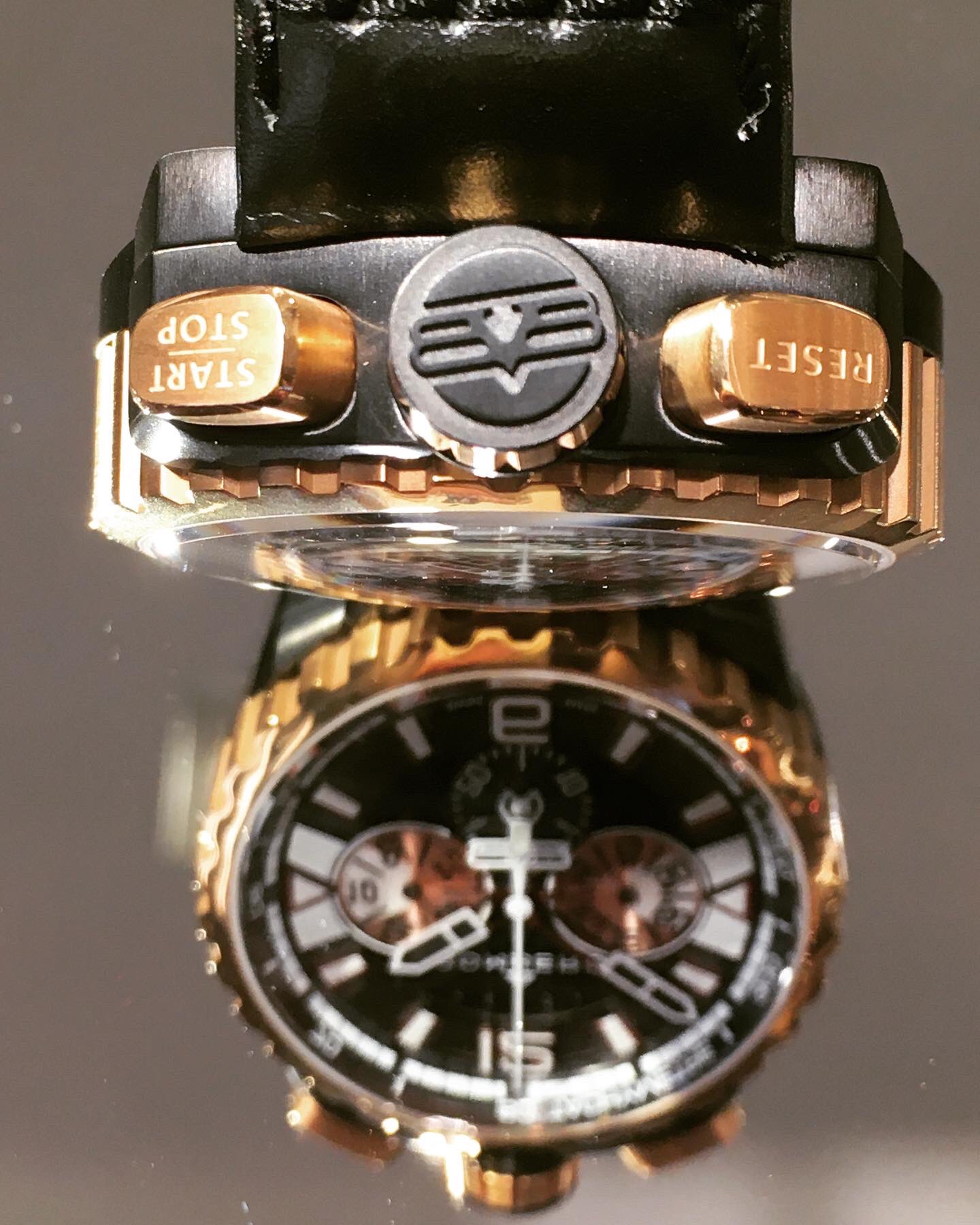 BOMBERG ボンバーグ スカル 限定品 腕時計 懐中時計 2ウェイ BOMBERG ボンバーグ スカル 限定品 腕時計 懐中時計 2ウェイ