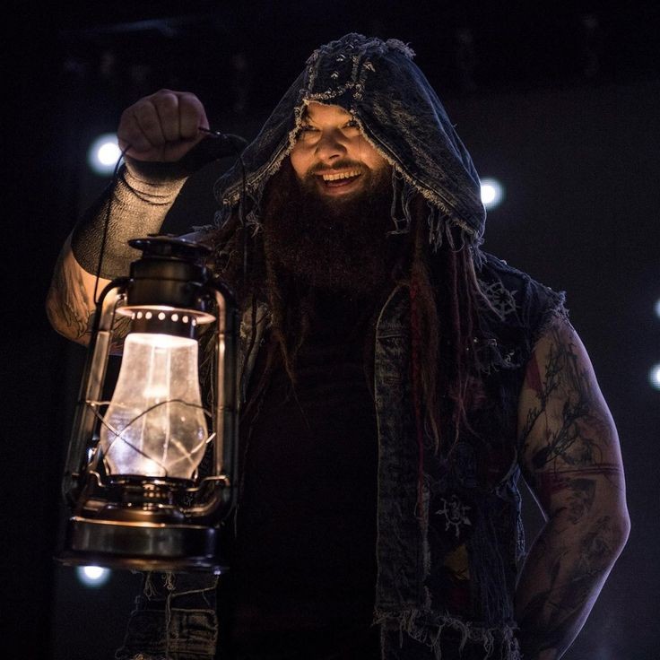 Christuttle95's tweet photo. Rest in peace to Windham rotunda, aka bray wyatt, a big fan of this character. My condolences to his family and to the @WWE family. What a loss, bray wyatt should definitely deserve a wwe hall of fame, but that is just me  #ThankYouBrayWyatt  for the time you had in wwe. https://t.co/jeJ51WffXt