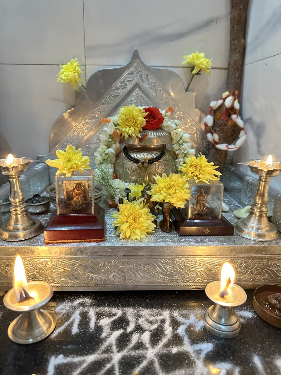 cskulkarni's tweet image. ವರಮಹಾಲಕ್ಷ್ಮಿ ಹಬ್ಬದ ಶುಭಾಶಯಗಳು!