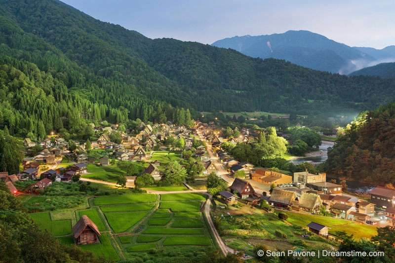 Dreamstime's tweet photo. Postcard magic in Shirakawa Village, Japan 🤩
https://t.co/8FTFbPIPIS
#ShirakawaVillage #JapanLandscapes #TwilightViews #OgimachiBeauty #SereneScenery https://t.co/j2eLPT1HZZ