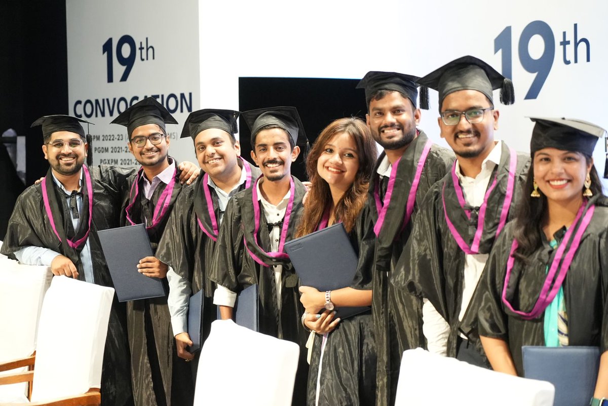 GreatLakes_MBA's tweet photo. Turning tassels and chasing dreams. 🎓
Celebrating the end of one journey and the start of a new chapter.

Congratulations to our all graduates from the 2023 batches!

#ConvocationJoy #convocation2023 #greatlakeschennai https://t.co/PYdgoP2WbU