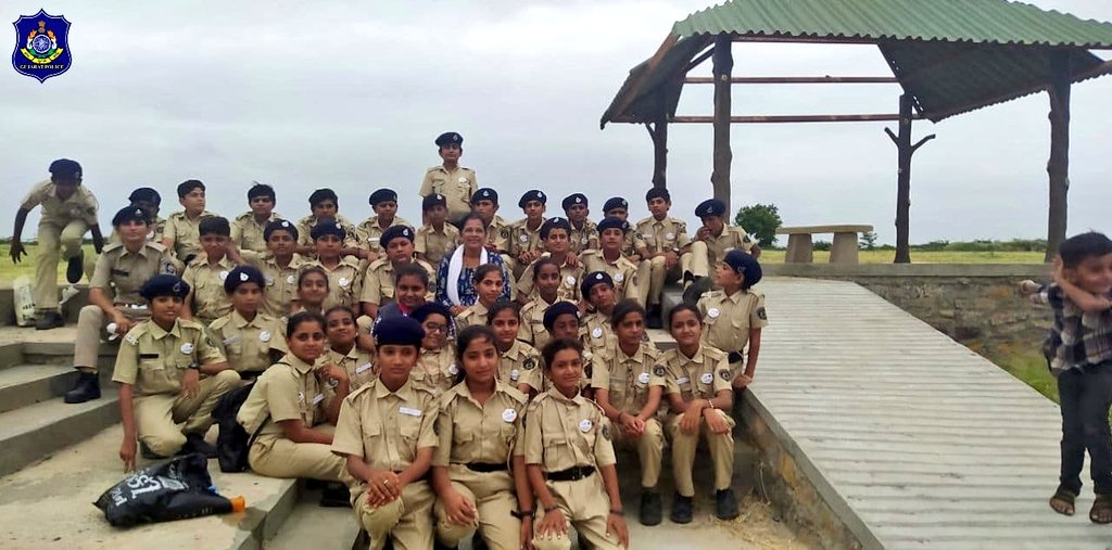 GujaratPolice's tweet photo. เชธเซเชเซเชกเชจเซเช เชชเซเชฒเซเชธ เชเซเชกเซเชเซเชธ (SPC) เชชเซเชฐเซเชเซเชเซเช เช
เชเชคเชฐเซเชเชค เชเชเซเชเชจเชพ เชฒเชพเชเชกเซเชฏเชพ เชชเซเชฒเซเชธ เชฆเซเชตเชพเชฐเชพ เชถเซเชฐเซ เชเชพเชฏเชคเซเชฐเซ เชธเซเชเซเชฒ เช
เชจเซ เชถเซเชฐเซ เชตเชฐเซเชงเชฎเชพเชจ เชฌเซเชฐเซเชกเชฟเชเช เชตเชฟเชฆเซเชฏเชพเชฒเชฏเชจเชพ เชเซเชกเซเชเซเชธเชจเซ เชเชเซเชธเชชเซเชเชฐ เชฎเชณเซ เชคเซ เชฐเซเชคเซ เช
เชจเซ เชคเซเชเชจเซเช เชตเชฟเชเชจ เชตเชฟเชเชธเซ เชคเซ เชเชฆเซเชฆเซเชถเซเชฏ เชธเชพเชฅเซ เชเช เชฆเชฟเชตเชธเซเชฏ เชชเซเชฐเชตเชพเชธเชจเซเช เชเชฏเซเชเชจ เชเชฐเชตเชพเชฎเชพเช เชเชตเซเชฏเซเช.
#LeadersInMaking https://t.co/zj46K9HeAI
