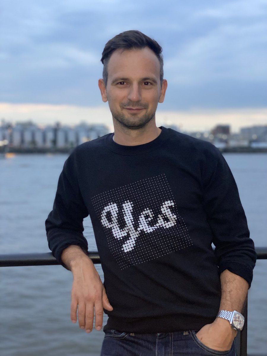 headstarterz's tweet photo. #Yes | Aktuell sind wir mitten im Re-Branding einer Hamburger Boutique Kanzlei: Tolles Team, spannende Diskussionen, coole Designs! 👌 Bis zum Launch des Auftritts dauert es zwar noch ein paar Monate, wir freuen uns schon heute. #legalmarketing #branding #boutique #lawfirm https://t.co/Y2klMoUxCo