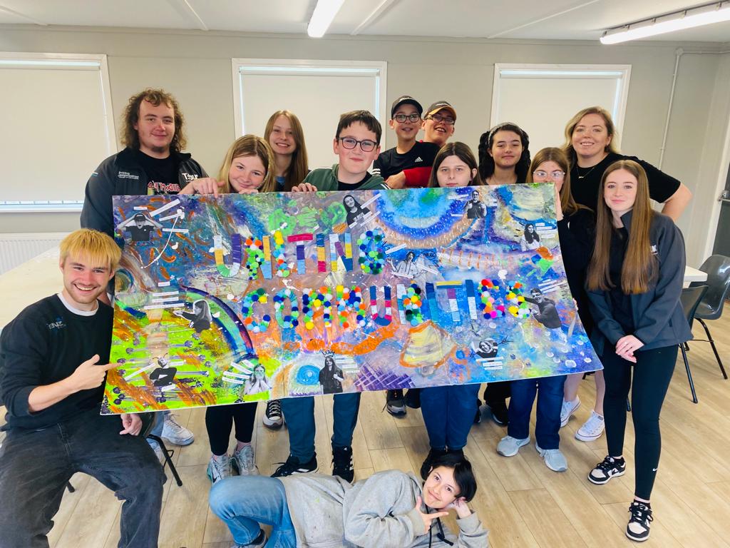 ss_ycc's tweet photo. Fantastic last @CommunitiesNI  #UnitingCommunities  11-15 yr group session job by the @cooperationirl Young Leaders. They planned and delivered all the Team Games, Sport and Creative Activities. Next up Social Action 3... #TBUC https://t.co/bcUTHddtRS