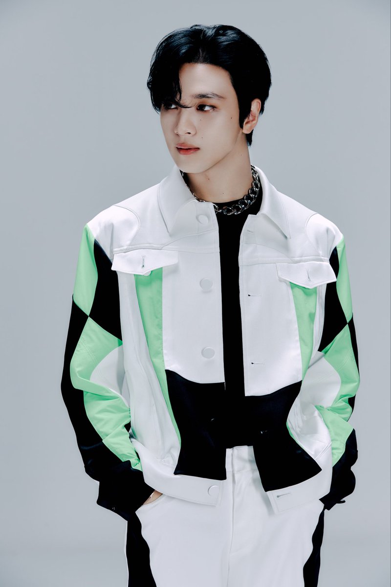 HAECHAN tweet media