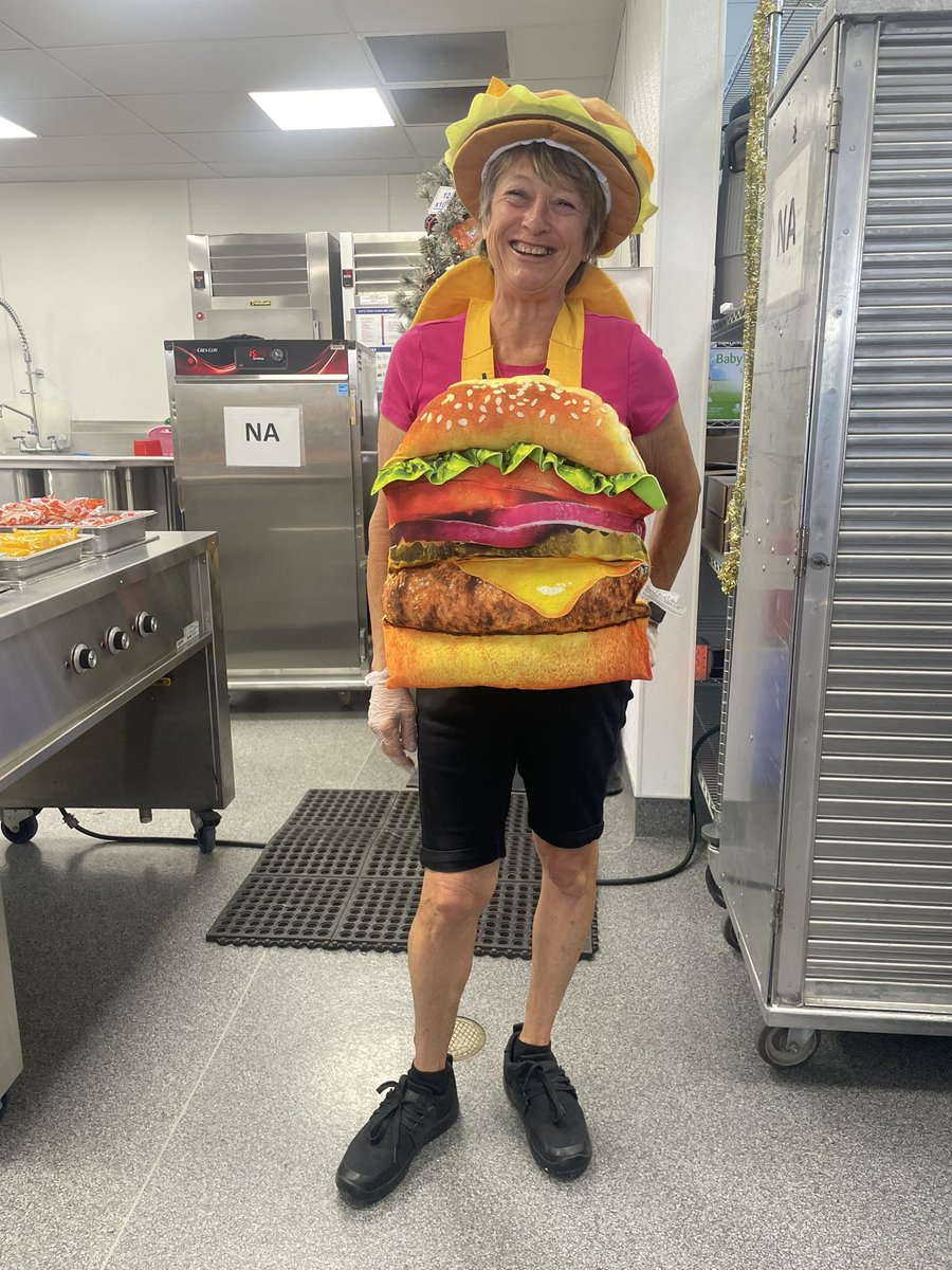Our cafeteria is led by Ms. Laura. She exudes our MVPs. She brings joy to every students’ breakfast and lunch experience. #BeCajonValley #EmphasizeRelationships <a href="/CajonValleyUSD/">CajonValleyUSD</a> #NotableNaranca