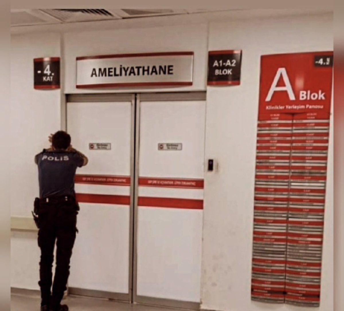 Vatan uğruna!

Şehit Polis Hakan Telli!