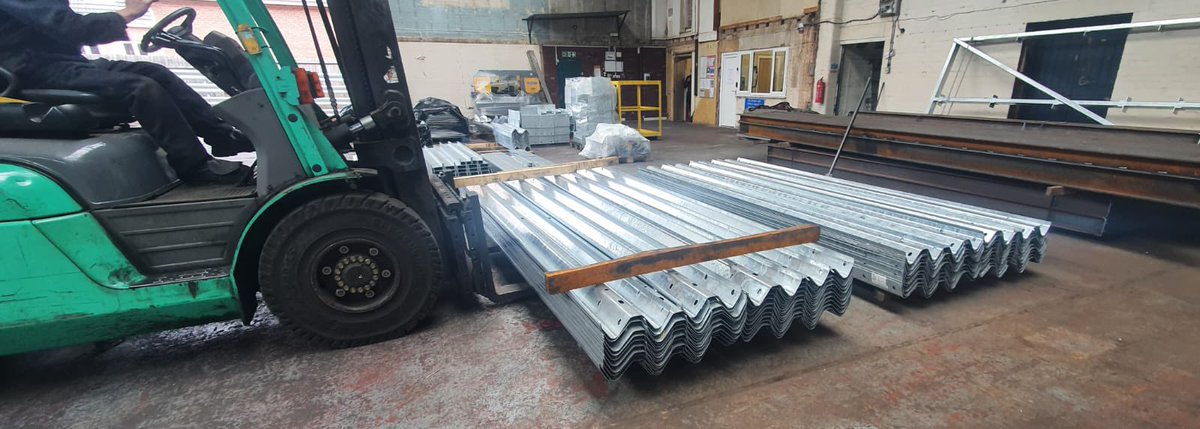 CompassProtect's tweet image. Armco 3.20M Effective Length Corrugated Beams – Off Road Crash Barrier 

Enquiries to: office@compassprotection.co.uk

#armcobarrier
#armco
#armcobeams
#crashbarrier
#armcocrashbarriers
#crashbarriersuppliers
#armcosuppliers
#steelmanufacturer