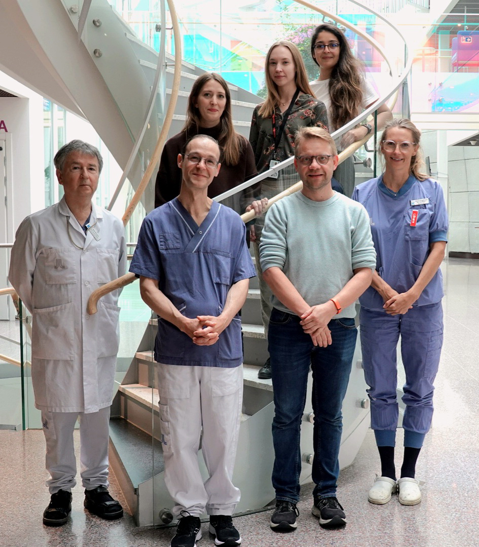 Cancer Cell Invasion lab tweet media