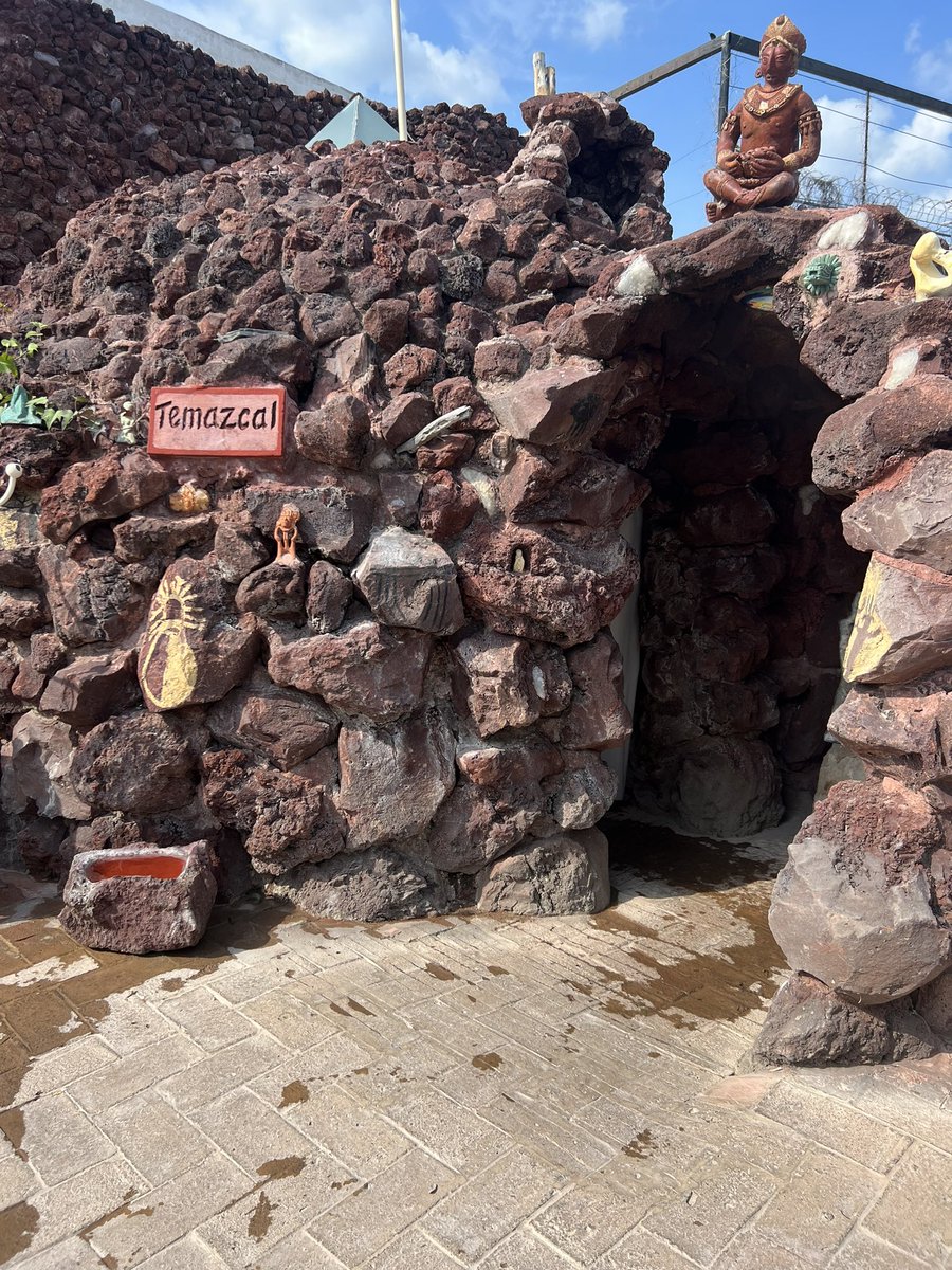 AuthenticDiana's tweet photo. Check out my #OnlyFans for more pictures of my trip to #SanJuanCosalá #MexicoMagic #LakeChapala #TravelCosalá #ExploreMexico #Mexico https://t.co/aUUQV7F5xe https://t.co/K6Z9SZNQYD