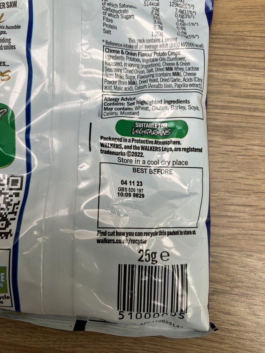 KateWyatt15's tweet photo. Hey ⁦@walkers_crisps⁩ what happened here? Have messaged but no reply so thought I would try Twitter https://t.co/bagC5VgBoW