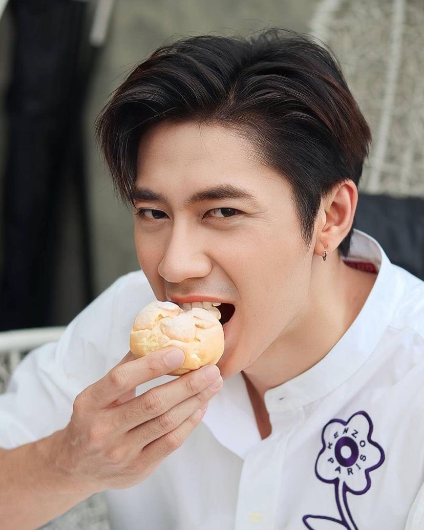 Jinsunmimbs0607's tweet photo. ต้องรีบไปซื้อชูครีมแล้วแหละ
น่ากินมากกกกกกก
#JamR https://t.co/X26L7DKPDx