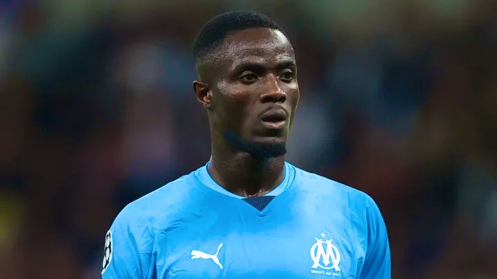 Be_OM13's tweet photo. 🚨🚨 L’OM fait actuellement le forcing pour recruter Éric Bailly 🇨🇮 !!

🤔 Votre avis ? 

🗞️ @SkySports

#TeamOM | #MercatOM https://t.co/HtU7ONp2Uv