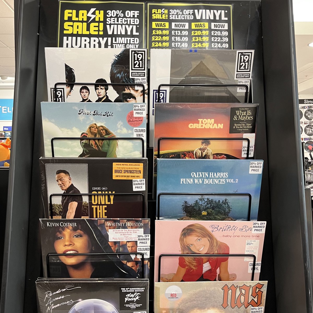 ⚡️ VINYL FLASH SALE ⚡️ 

30% OFF SELECTED VINYL FOR ONE WEEK ONLY!

DON’T MISS OUT ON THIS FANTASTIC DEAL WHILE STOCKS LAST!

#hmv #hmvforthefans #vinyl #record #lp #inverness #flashsale #music